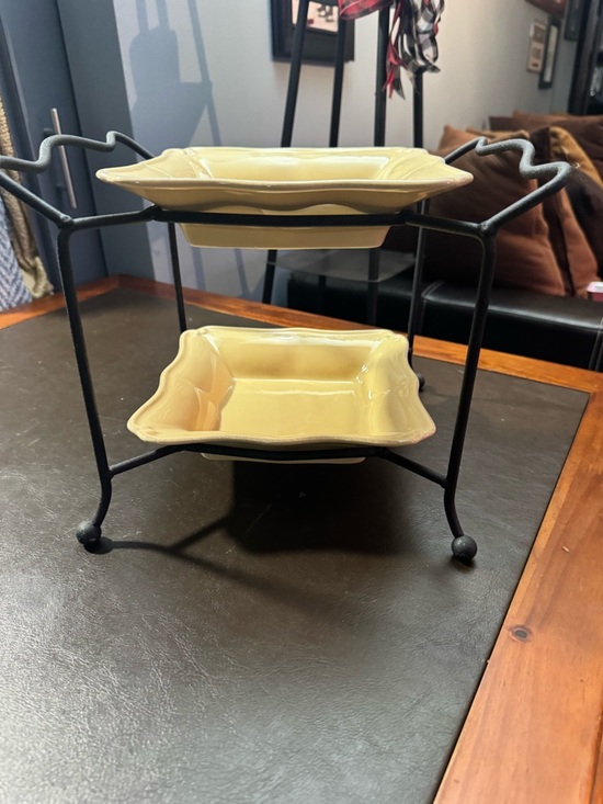 Taste Of Home Other - Taste of Home Yellow Ceramic Two-Tier Serving Stand with Black Metal Frame